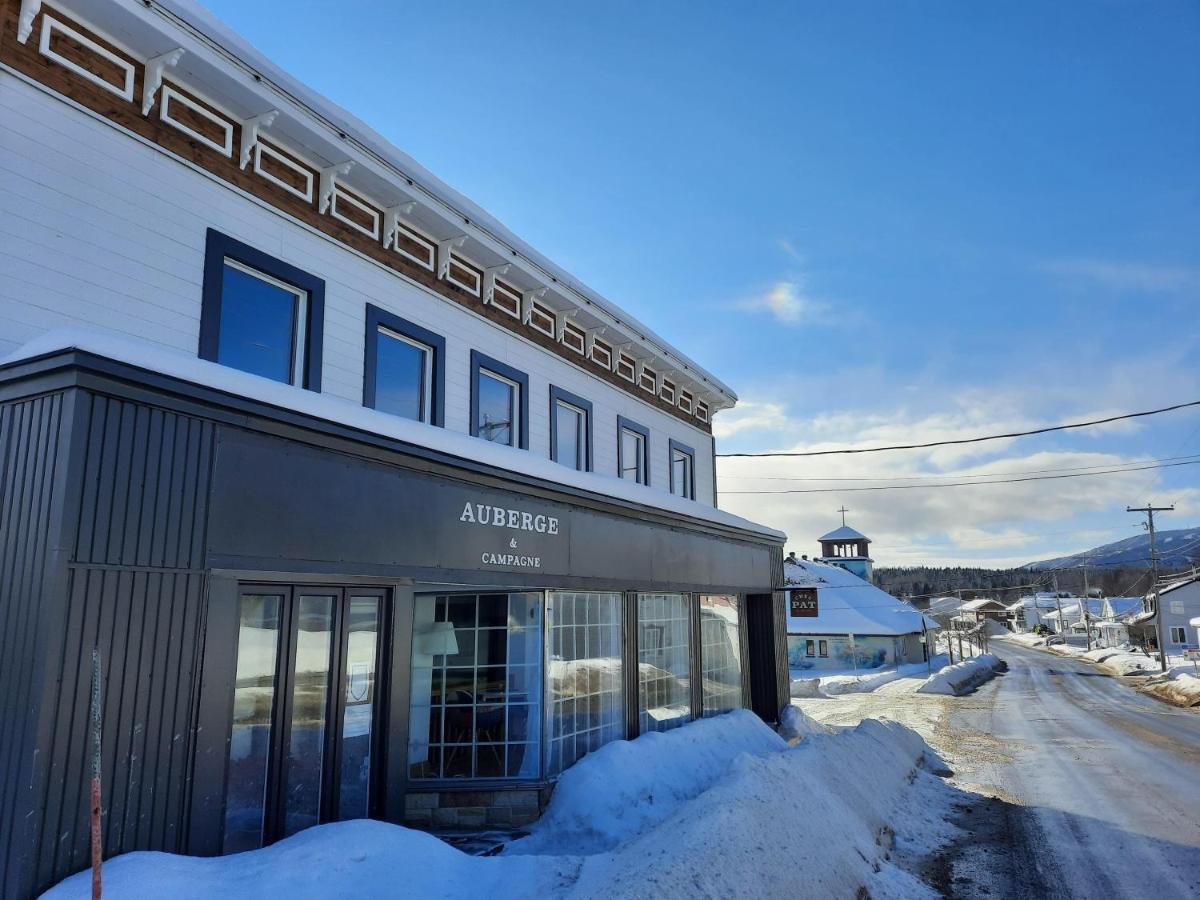 Auberge & Campagne Saint-Ferreol-les-Neiges Eksteriør billede